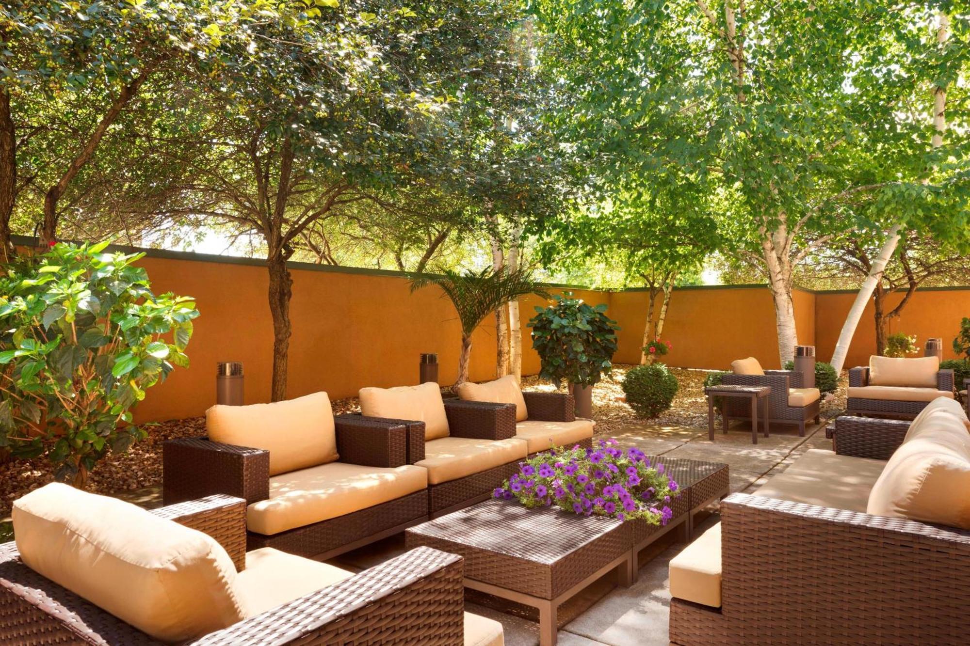 Courtyard By Marriott Bloomington Normal Hotell Eksteriør bilde