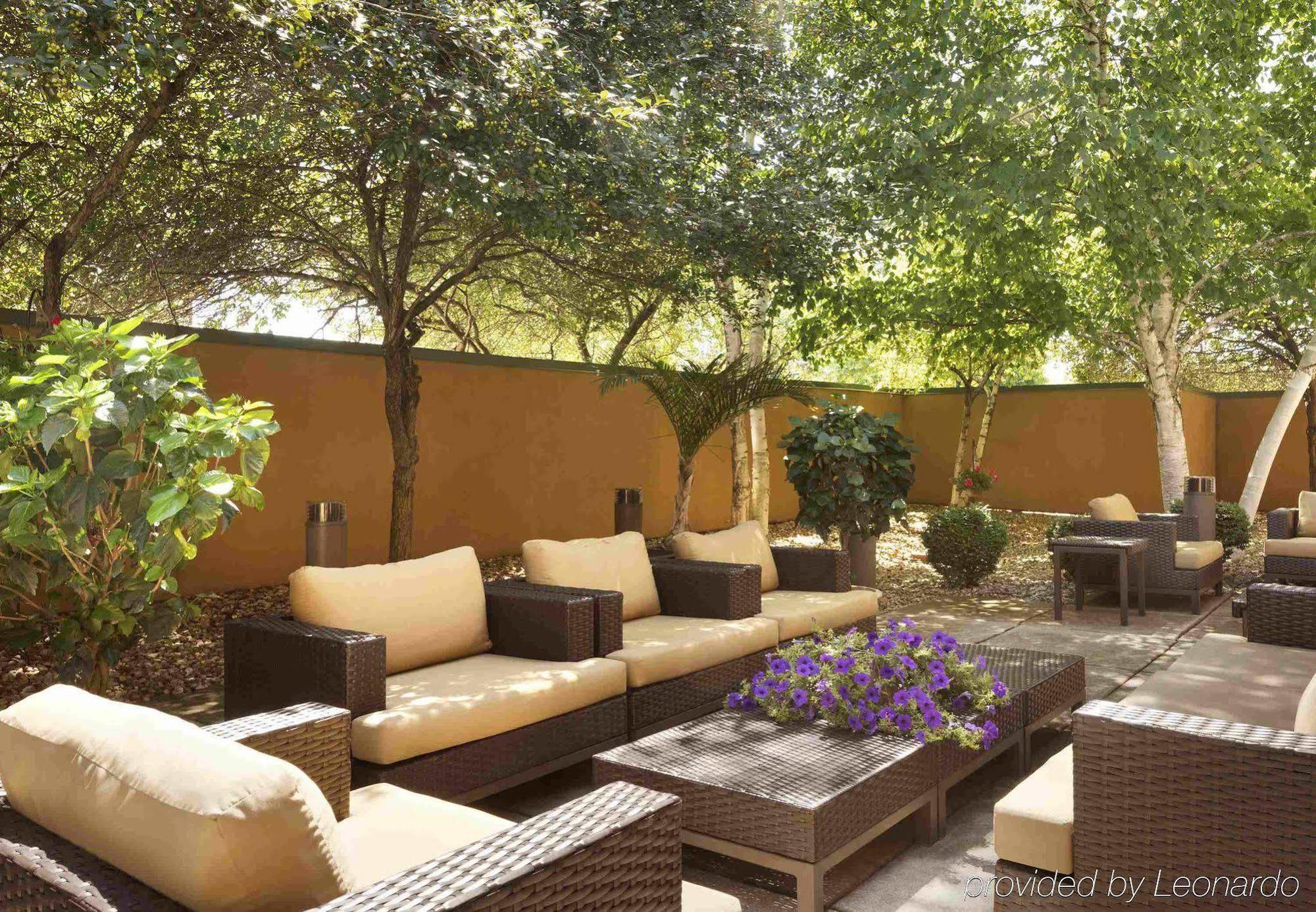 Courtyard By Marriott Bloomington Normal Hotell Eksteriør bilde