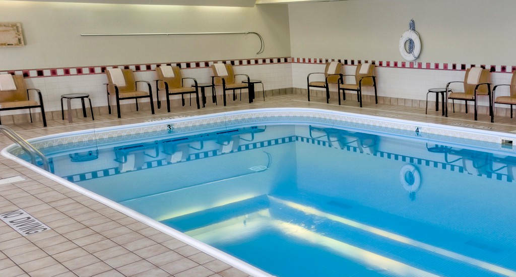 Courtyard By Marriott Bloomington Normal Hotell Eksteriør bilde